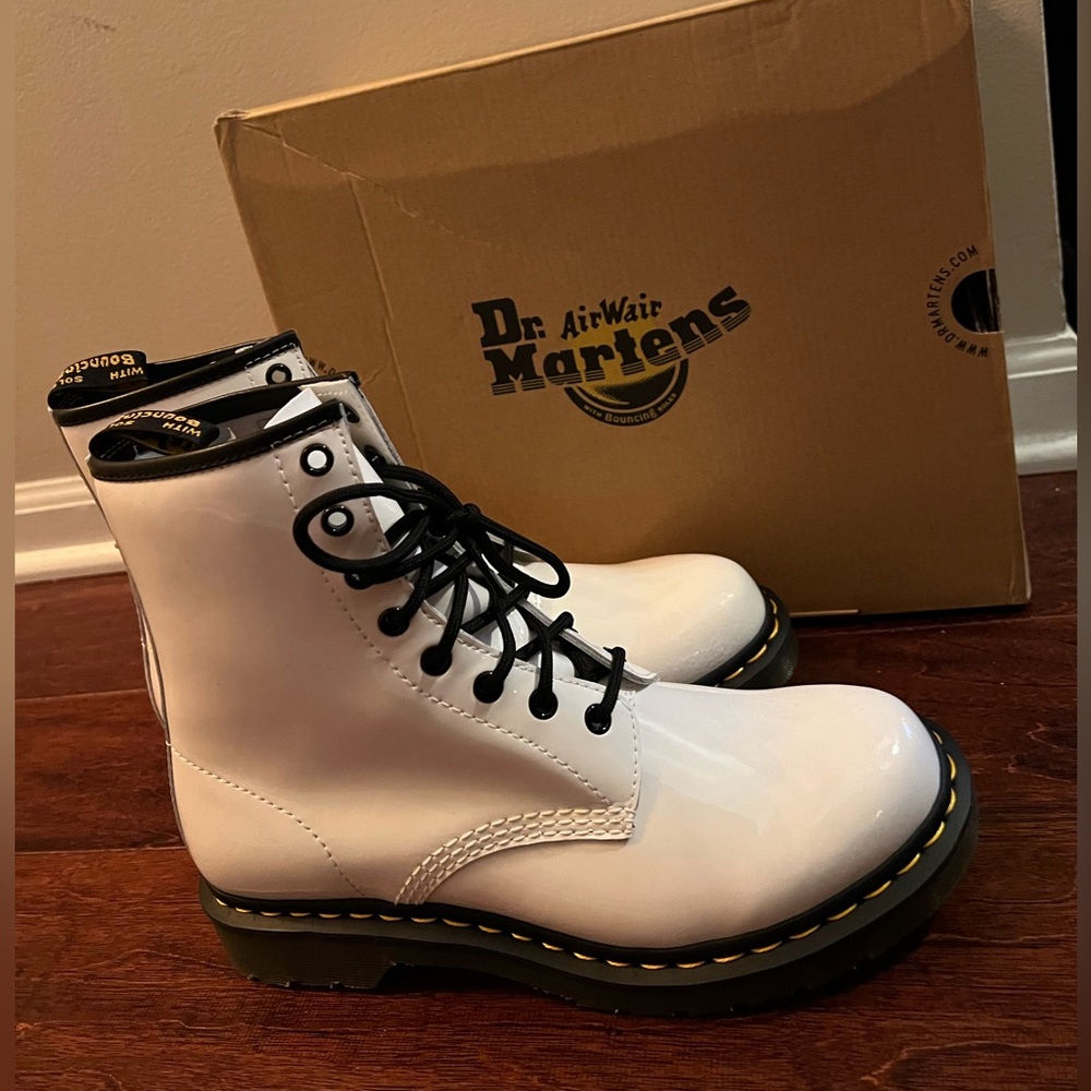 Dr Martens Women’s 1460 Patent Leather Boots Size 10